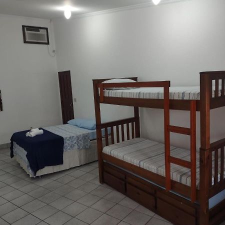Pousada Caravelas - Centro De Araquari Buitenkant foto