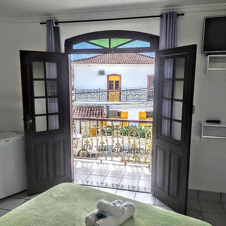 Pousada Caravelas - Centro De Araquari Buitenkant foto